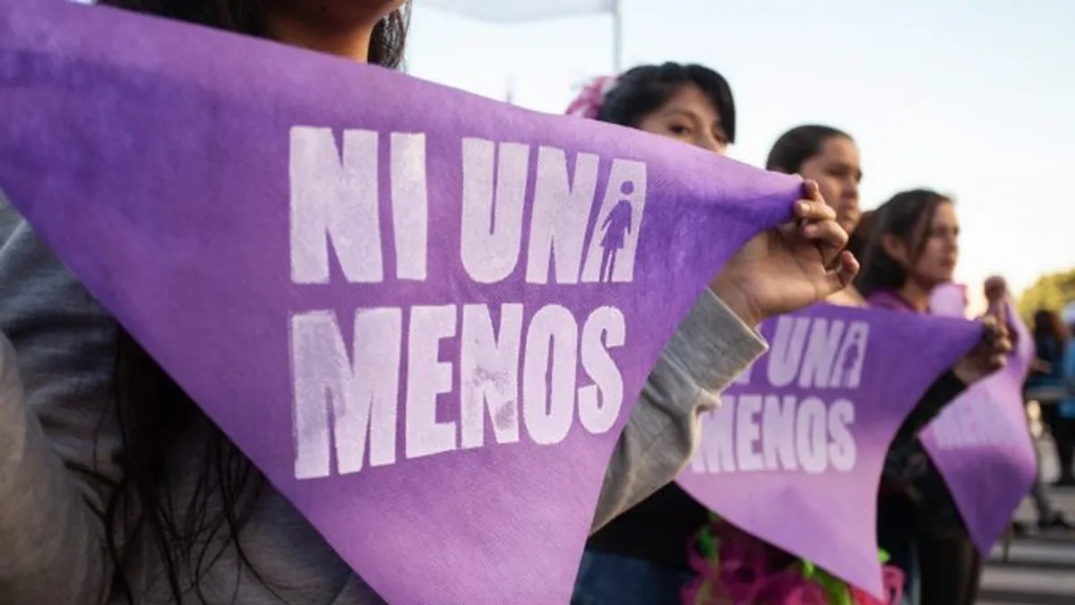 Reconocimiento a periodistas y comunicadoras que impulsaron el movimiento Ni Una Menos